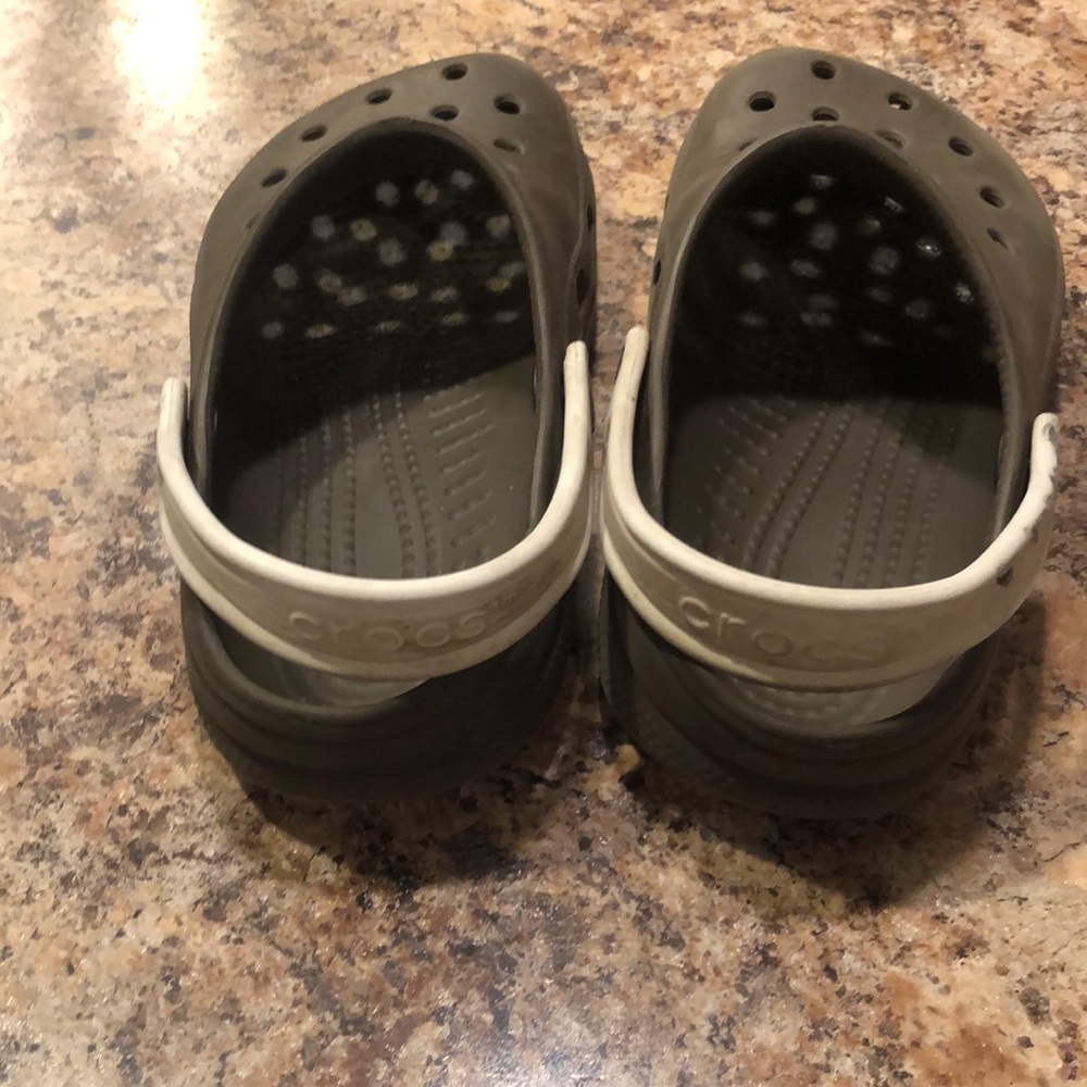 Crocs! - Picture 2 of 4